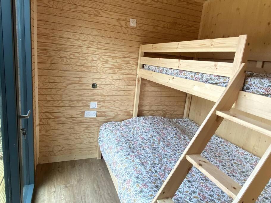 La Cabane Du Petit Moulin Bressuire Esterno foto